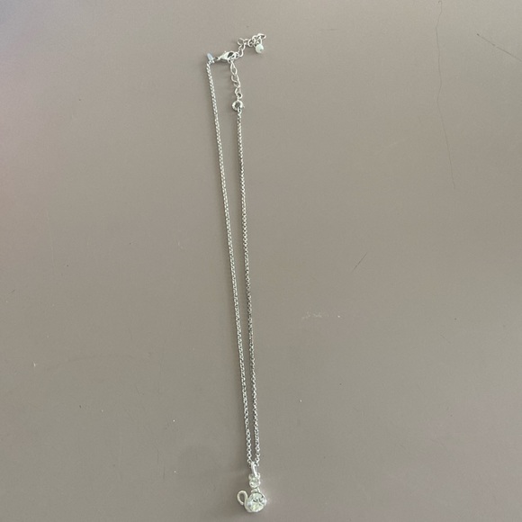 Avon Silver Kitty Cat Necklace - Picture 4 of 4